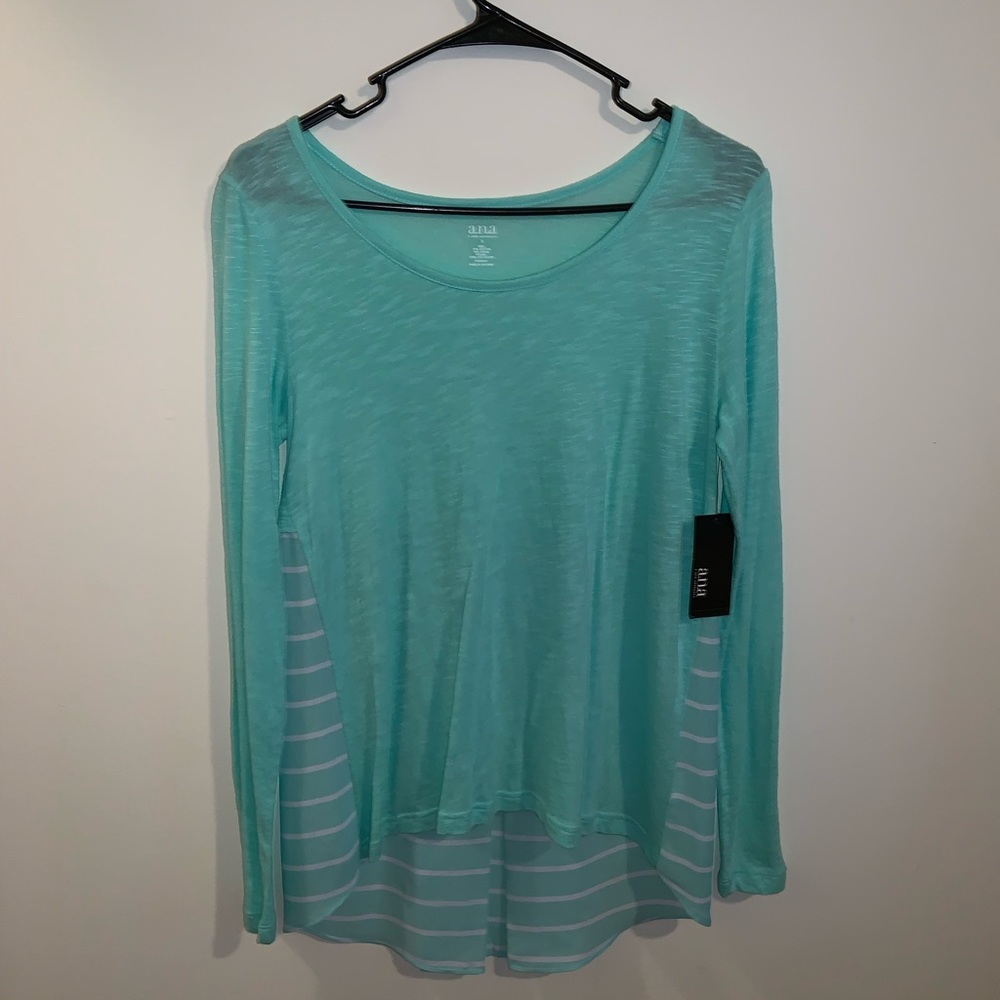 Mint High Low Long Sleeved Top